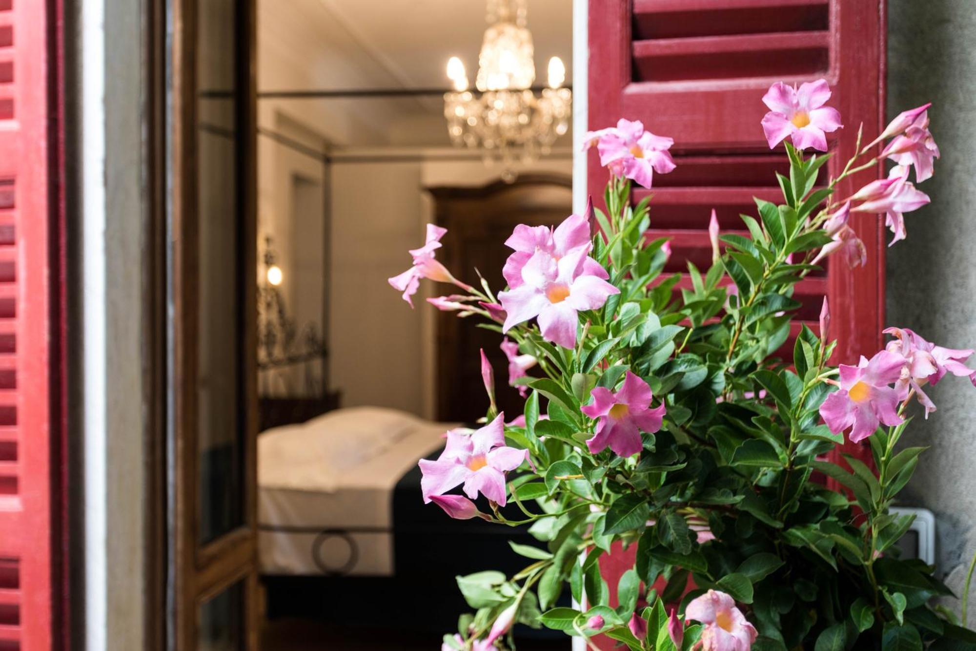 Albergo Ristorante Madonnina Cantello Eksteriør bilde