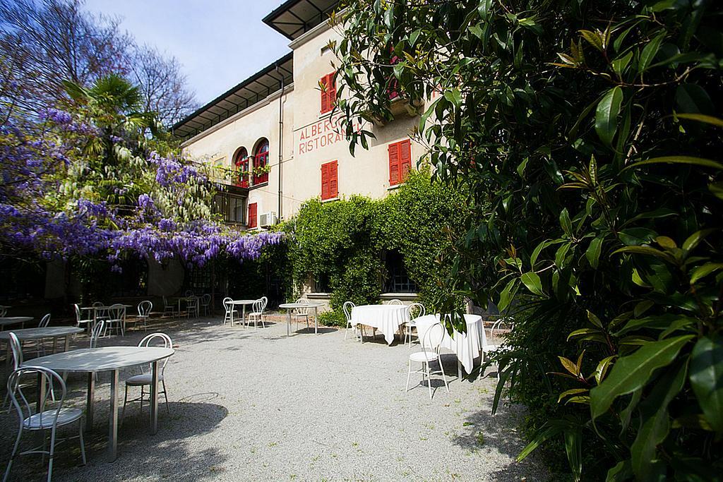 Albergo Ristorante Madonnina Cantello Eksteriør bilde