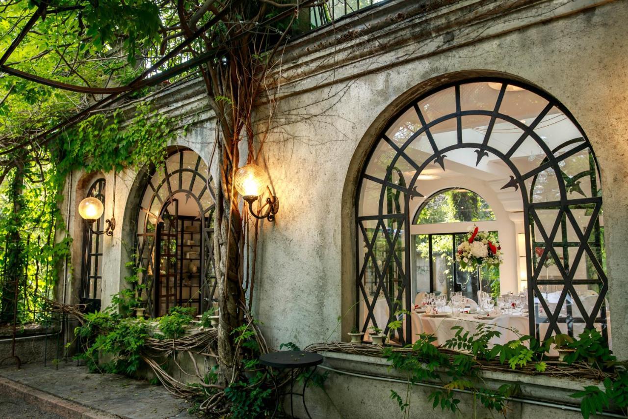 Albergo Ristorante Madonnina Cantello Eksteriør bilde
